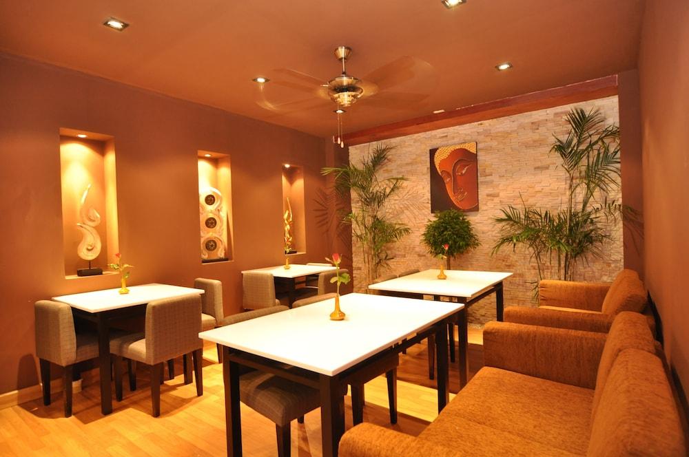 Patong Hemingway'S Hotel מראה חיצוני תמונה
