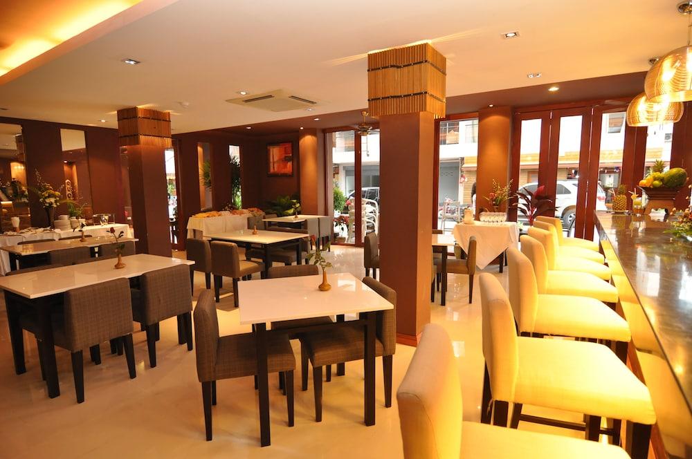 Patong Hemingway'S Hotel מראה חיצוני תמונה