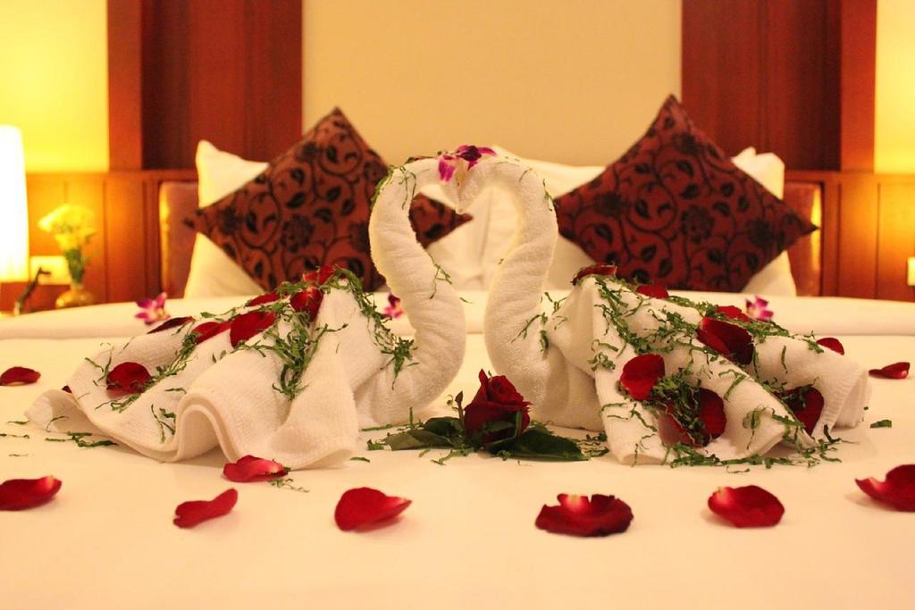 Patong Hemingway'S Hotel מראה חיצוני תמונה