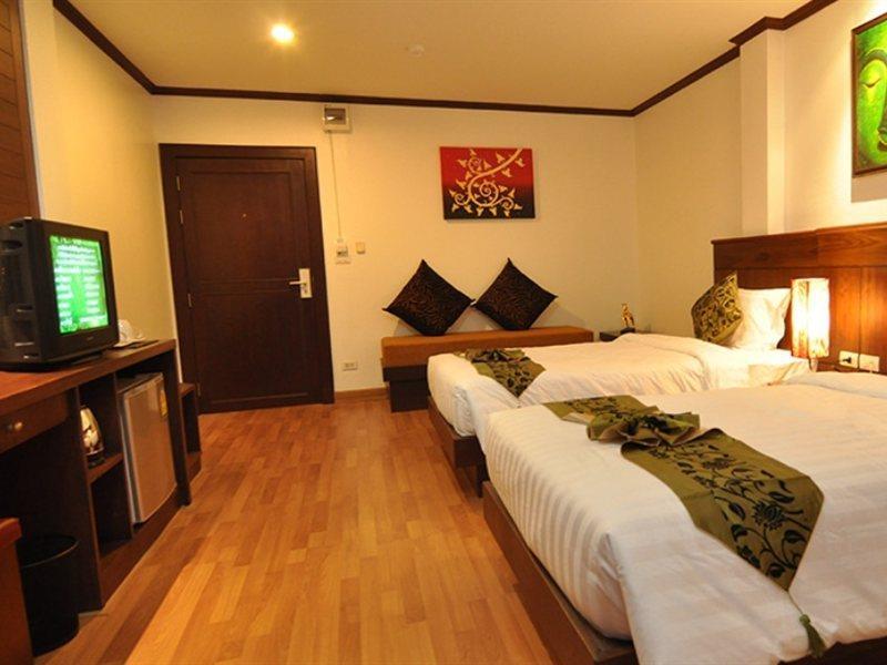 Patong Hemingway'S Hotel מראה חיצוני תמונה