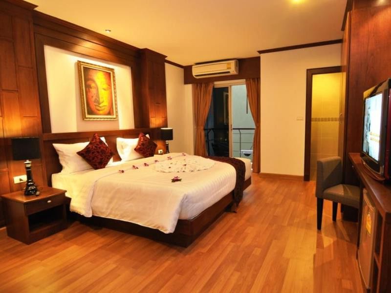 Patong Hemingway'S Hotel מראה חיצוני תמונה