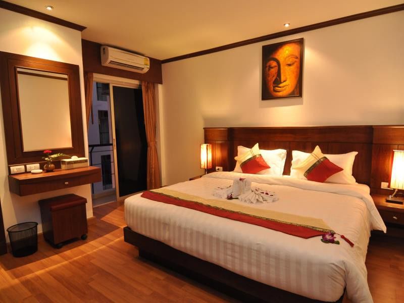 Patong Hemingway'S Hotel מראה חיצוני תמונה